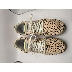 Dolce Vida Animal Print Sneakers size 8